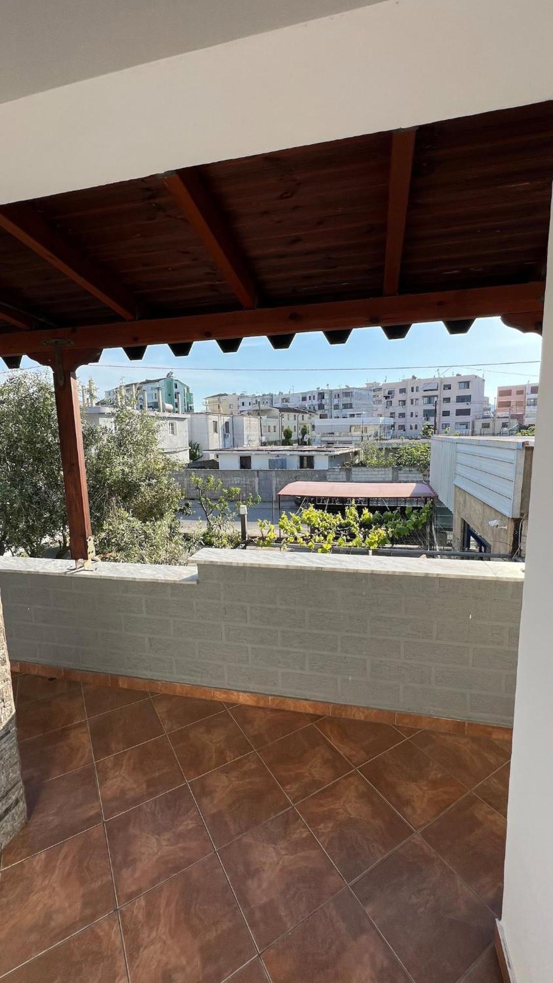 Appartement Large Budget